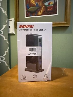 NIB- Universal Docking Station - Black by BENFEI